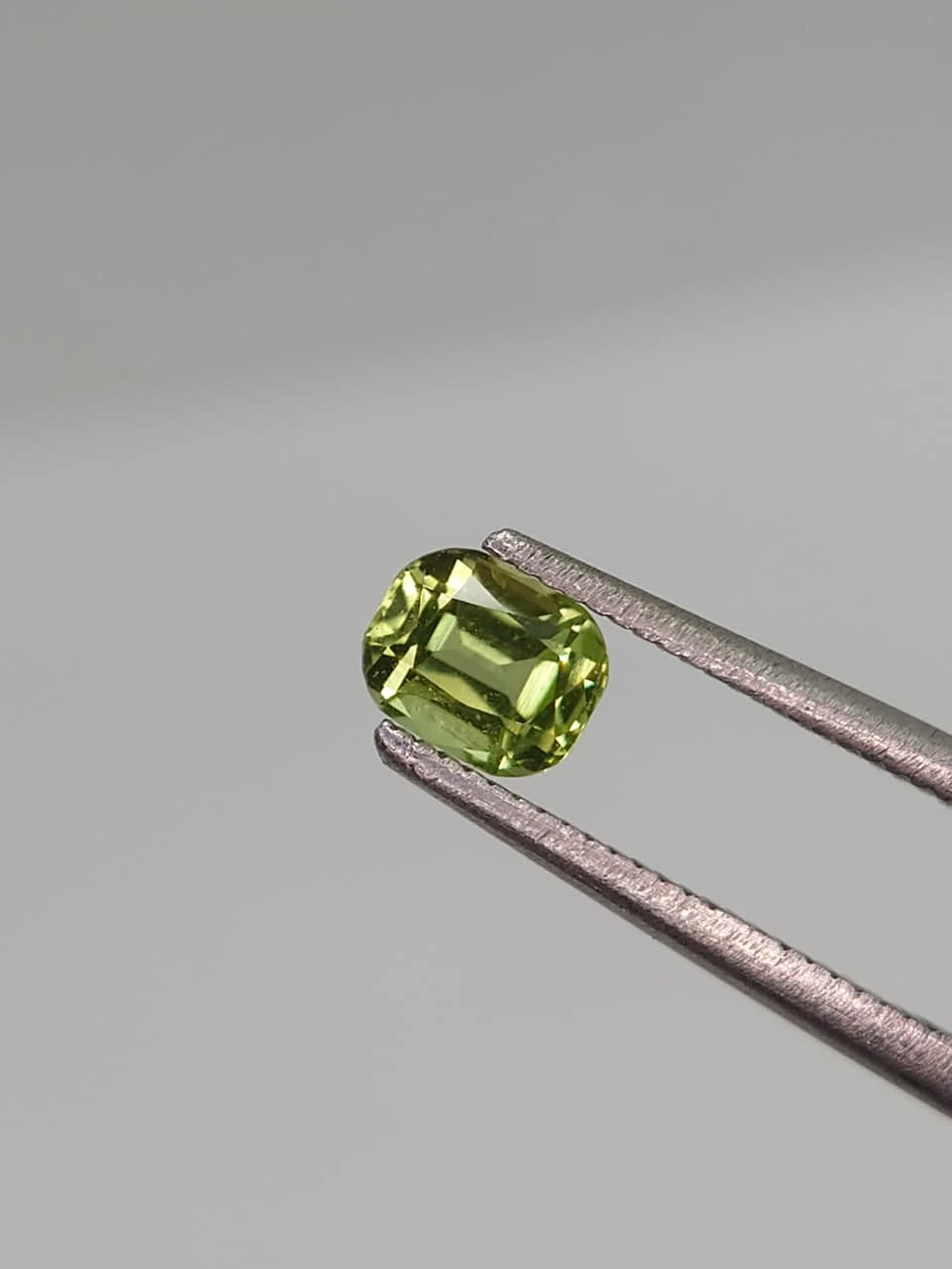 0.5ct Natural Cushion Faceted Peridot from Pakistan — view 4